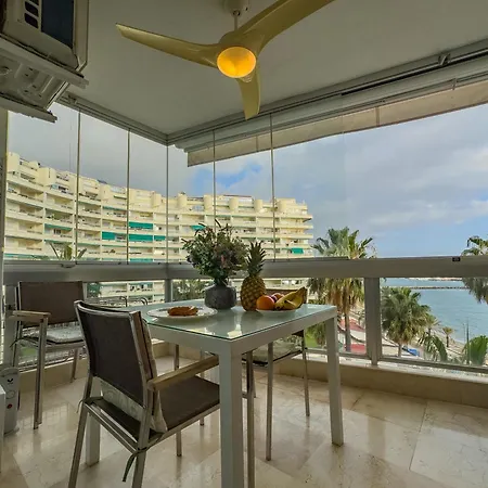 Palm 4b With Sea Views And Private Parking Апартаменты