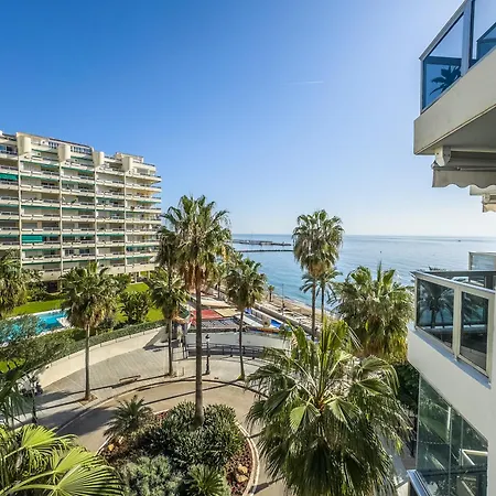 Palm 4b With Sea Views And Private Parking 아파트