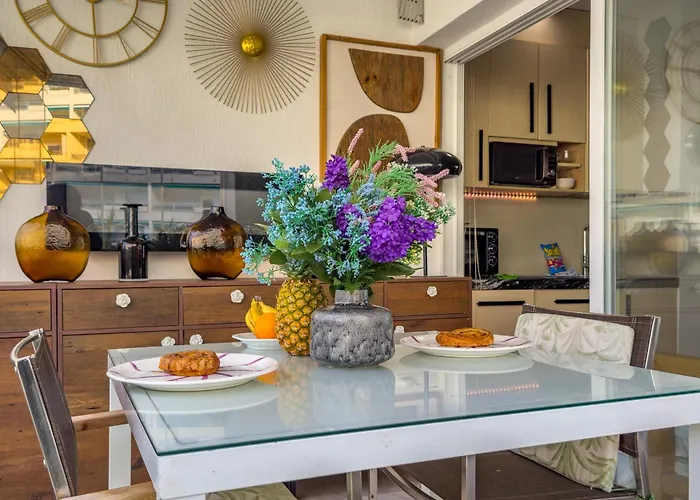 Palm 4b With Sea Views And Private Parking Marbella