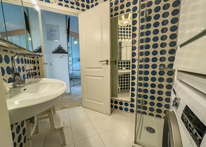 Palm 4b With Sea Views And Private Parking * Marbella