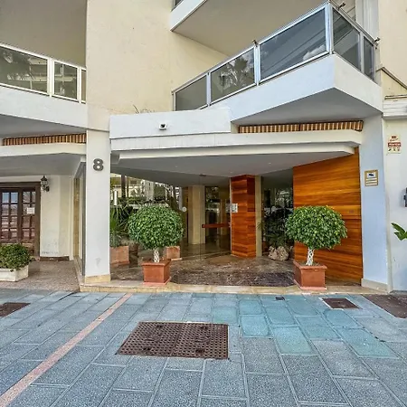 Palm 4b With Sea Views And Private Parking アパート マルベーリャ